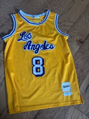 Los Angeles #8 Youth Basketball Jersey - Yellow